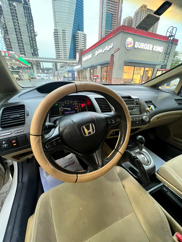 Honda Civic- EXI - Image 7