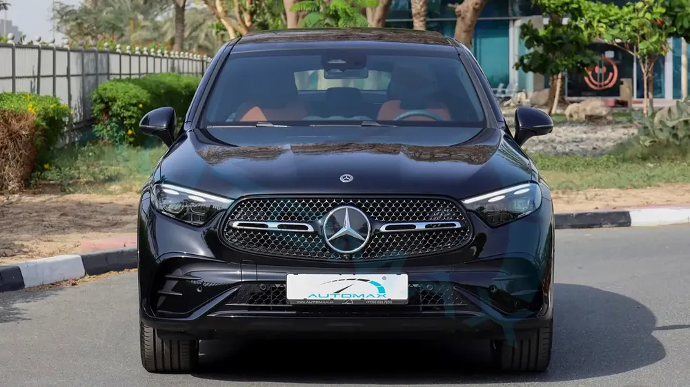 2026 Mercedes-Benz GLC 200 Coupe AMG 4Matic EQ Boost GCC 0Km With 2 Years Warranty Unlimited Mileage - Image 4
