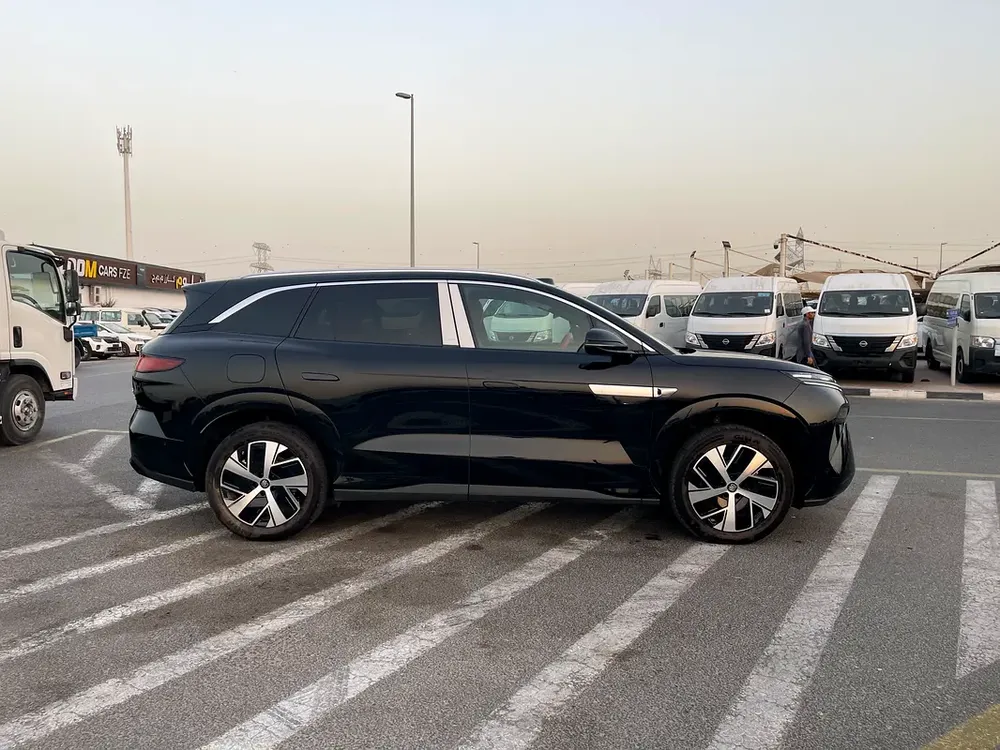 BYD Tang L DM-I FLAGSHIP RWD - Image 4