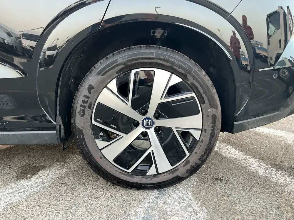 BYD Tang L DM-I FLAGSHIP RWD - Image 8