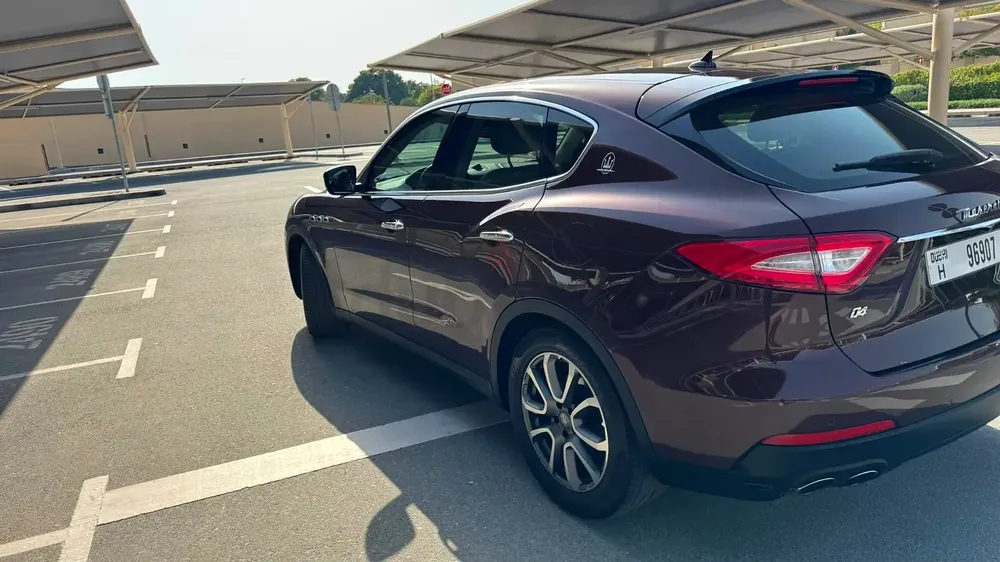 Maserati Levante Standard 2019 | GCC Specs | Low Mileage - Image 4