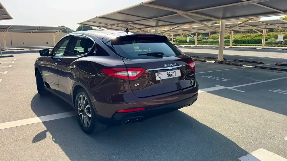 Maserati Levante Standard 2019 | GCC Specs | Low Mileage - Image 6