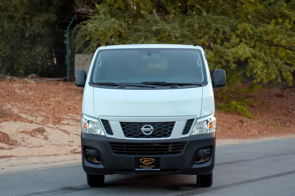 2016 Nissan Urvan | Delivery Van | GCC Specs | Ref#N03549 - Image 5