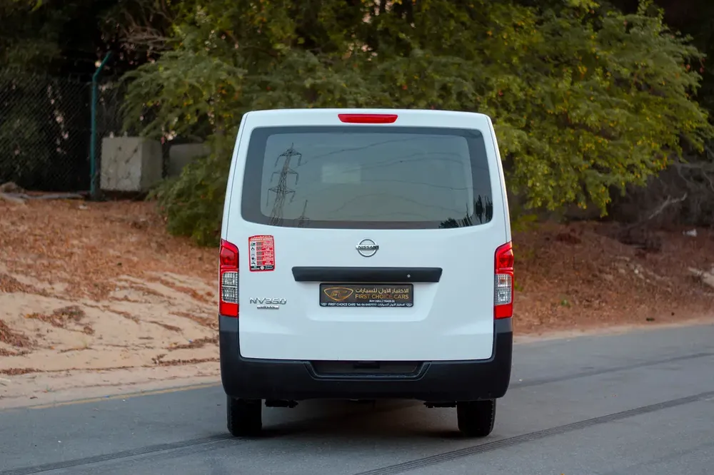 2016 Nissan Urvan | Delivery Van | GCC Specs | Ref#N03549 - Image 6