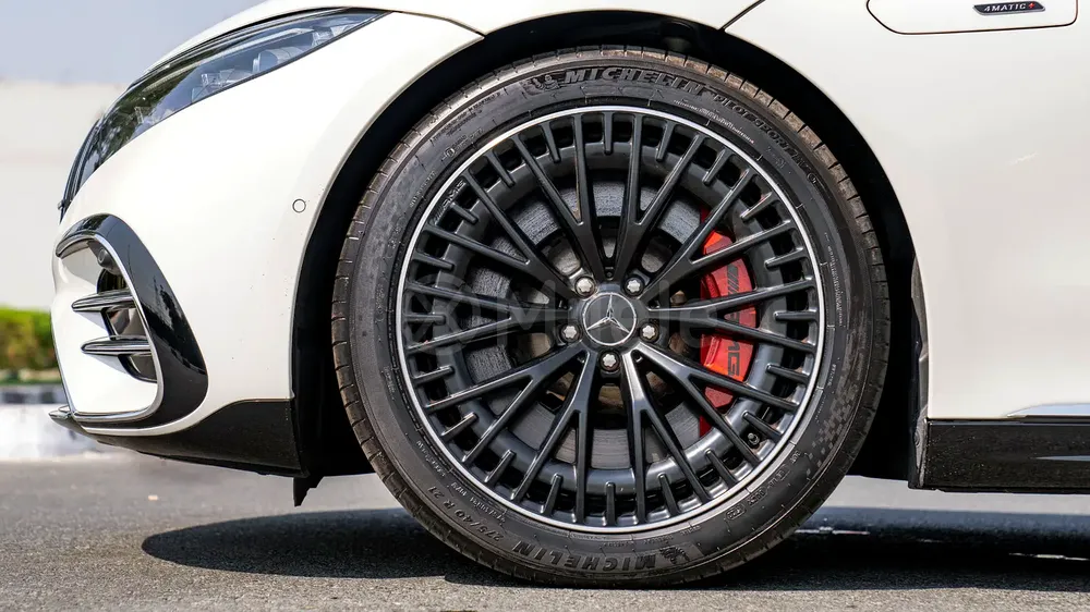 EQS 53 4MATIC+ | 2-YEAR WARRANTY + SERVICE AVAILABLE | IN-HOUSE FINANCING | 0% DOWNPAYMENT (BANK) - Image 5