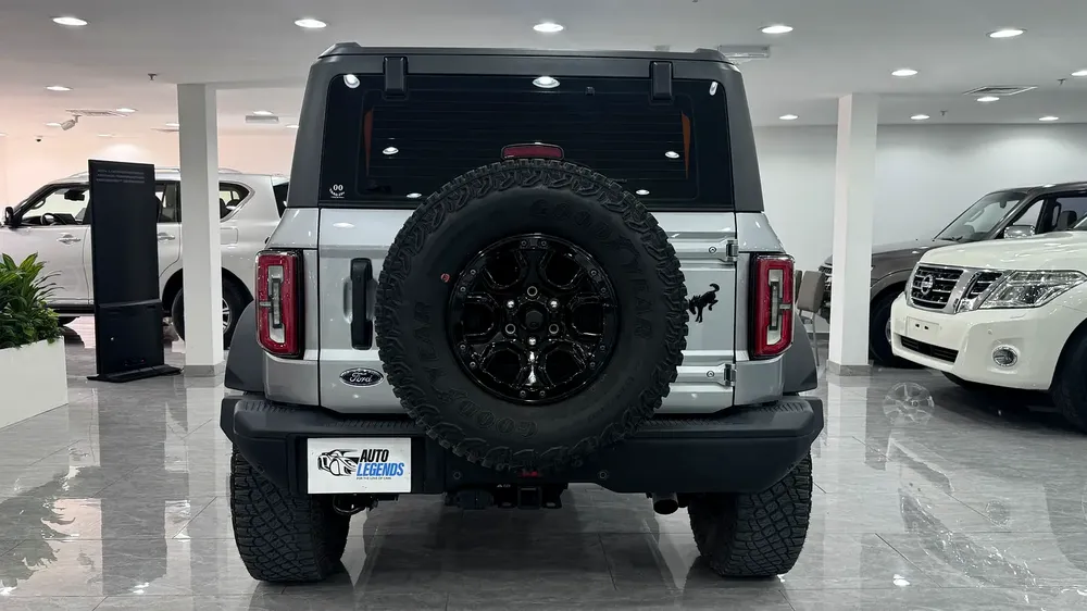 Ford Bronco Wildtrak Sasquatch - Agency Warranty and Service Contract Included - Image 5