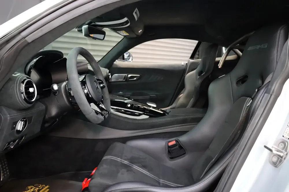 2022 Mercedes-Benz AMG GT Black Series, Full Carbon Fiber Body Kit, AMG Track Package!! - Image 6