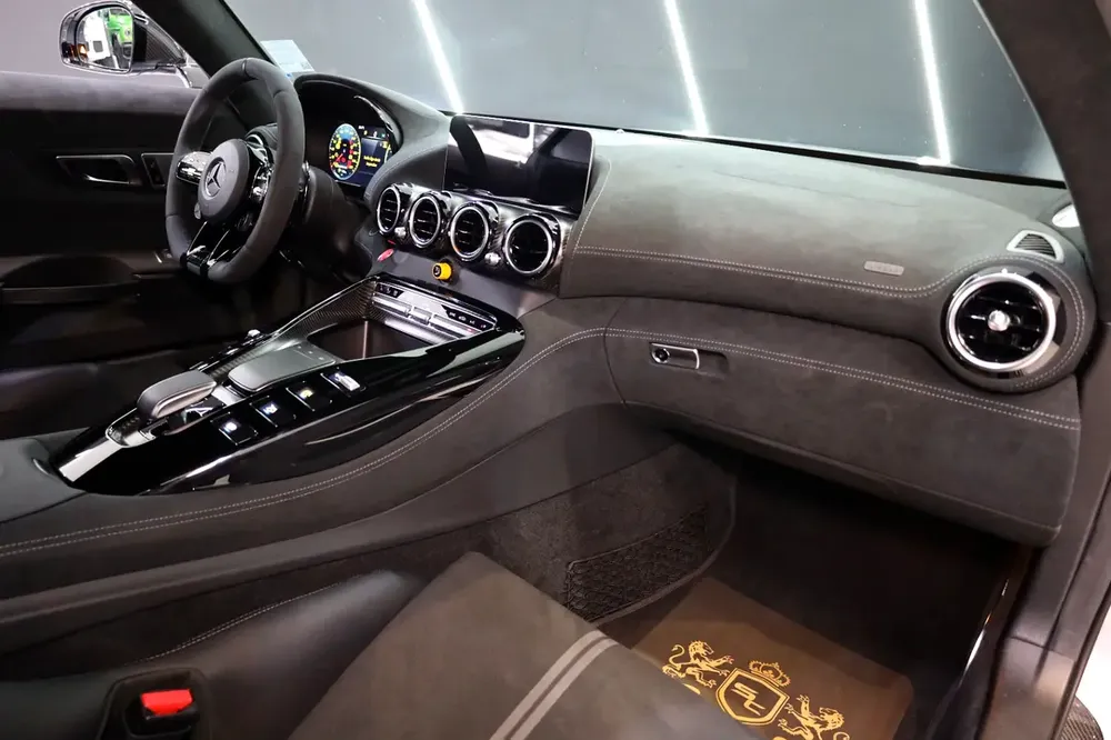 2022 Mercedes-Benz AMG GT Black Series, Full Carbon Fiber Body Kit, AMG Track Package!! - Image 7