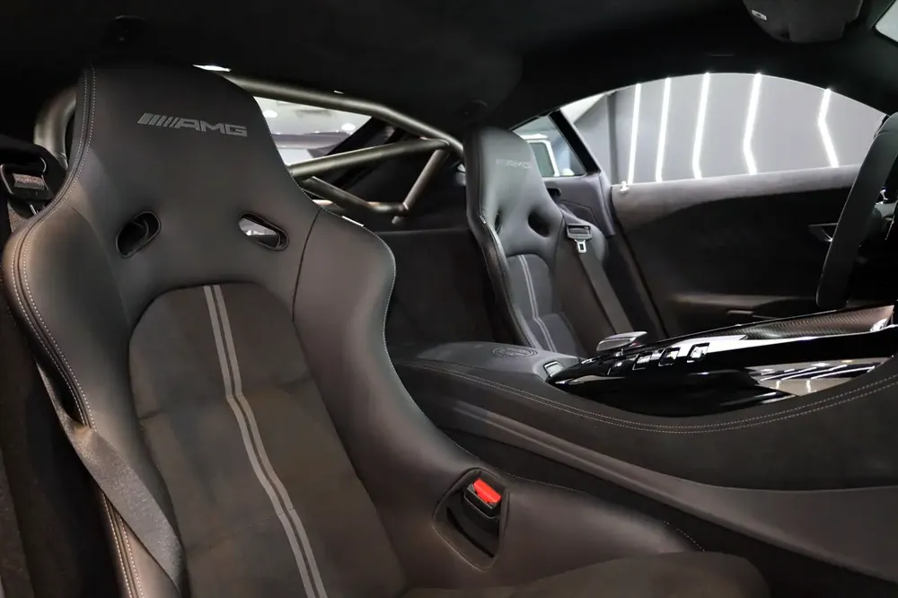 2022 Mercedes-Benz AMG GT Black Series, Full Carbon Fiber Body Kit, AMG Track Package!! - Image 9