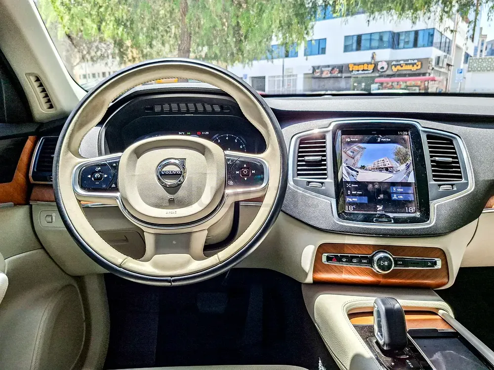 AED 2128/month | 2022 Volvo XC90 B5 Momentum | GCC Specs | Ref#465420 - Image 10