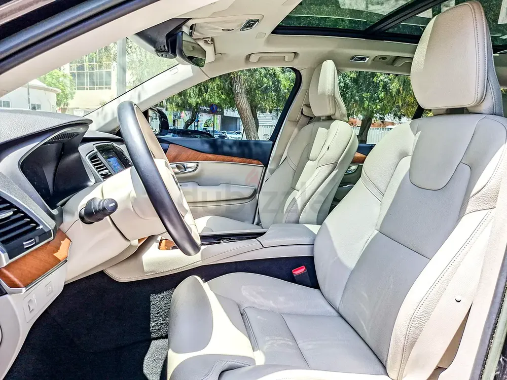 AED 2128/month | 2022 Volvo XC90 B5 Momentum | GCC Specs | Ref#465420 - Image 12