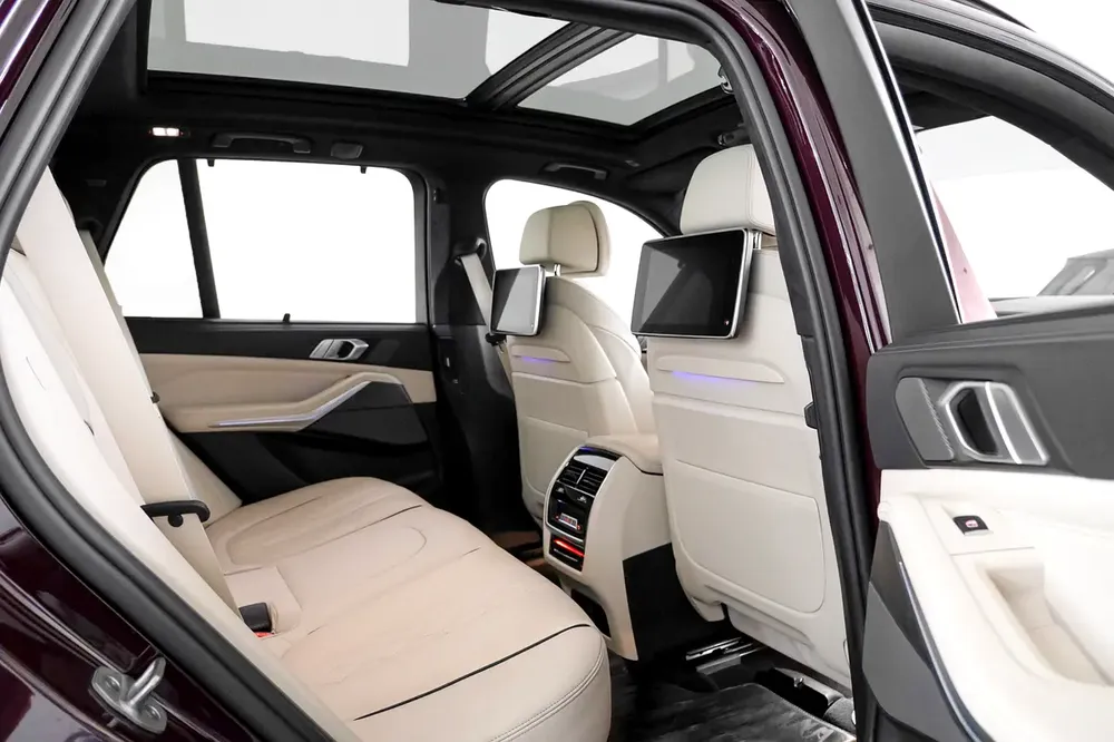 4,733 AED / 60 months | 0% DP | 2021 BMW X5 M50i / PPF / BMW Warranty and Service Contract - Image 14