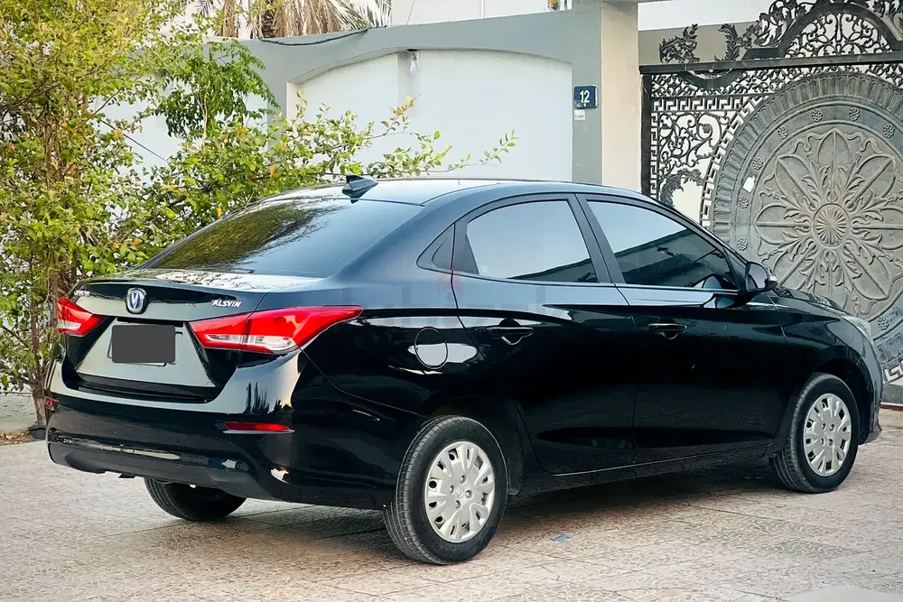 Changan Alsvin 2024 GCC Specs | Fuel Efficient  Reliable Sedan - Image 5