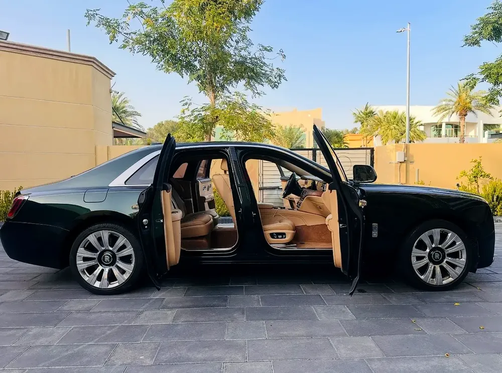 2022 Rolls-Royce Ghost | GCC Specs | Pristine Condition - Image 6