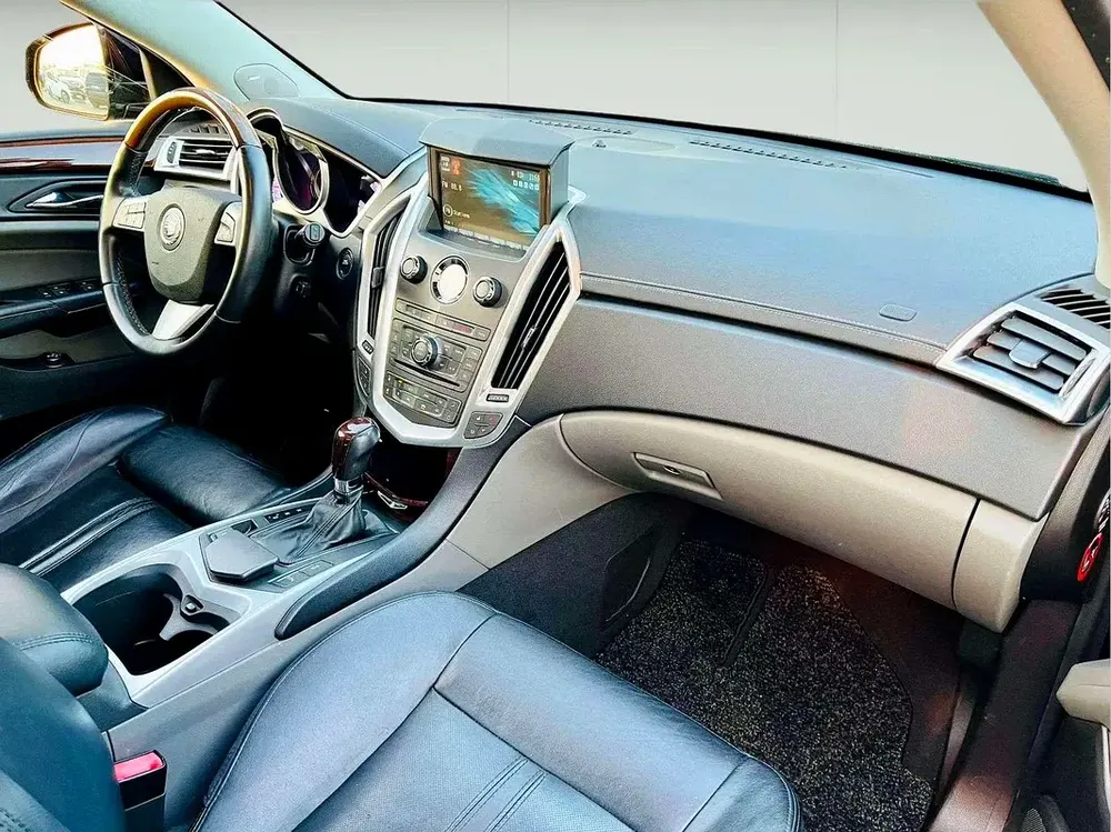 CADICaLLAC SRX | 2011 | CLEAN CAR | FRESH JAPAN IMPORT - Image 13