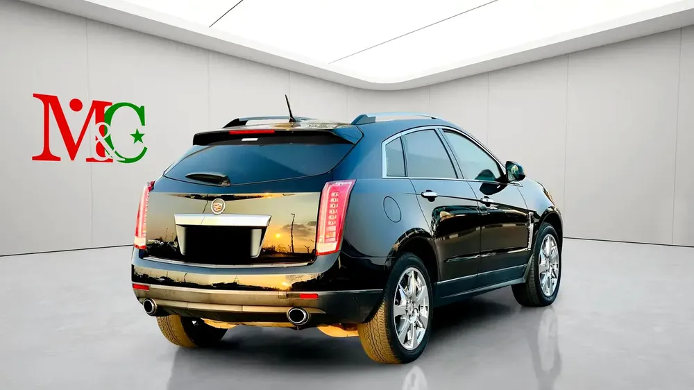 CADICaLLAC SRX | 2011 | CLEAN CAR | FRESH JAPAN IMPORT - Image 4