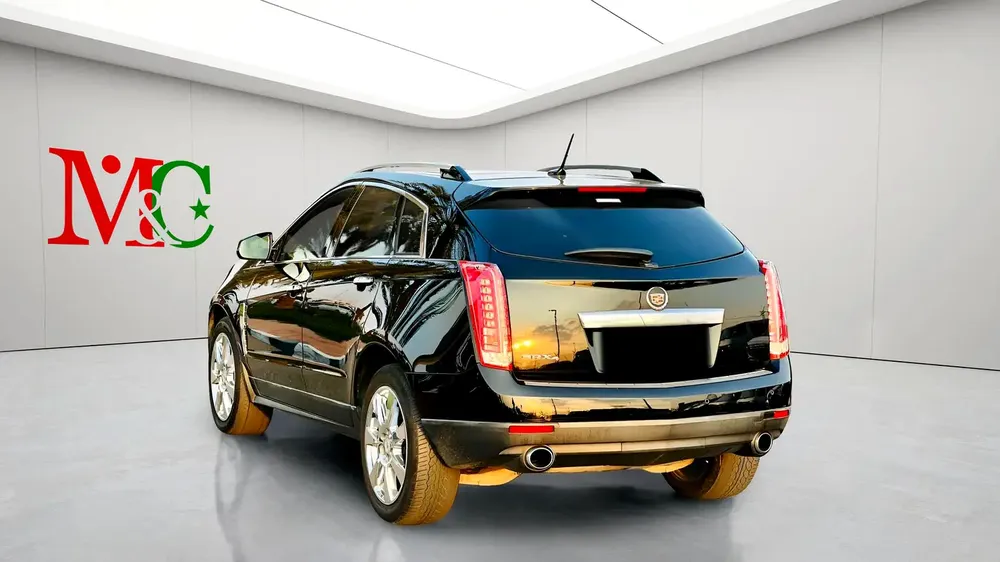 CADICaLLAC SRX | 2011 | CLEAN CAR | FRESH JAPAN IMPORT - Image 5