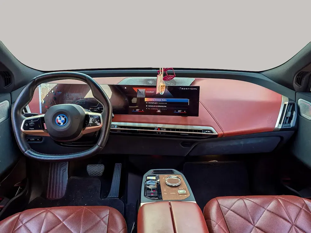 AED 2811/month | 2023 BMW iX xDrive40 | GCC Specs | Ref#466918 - Image 9