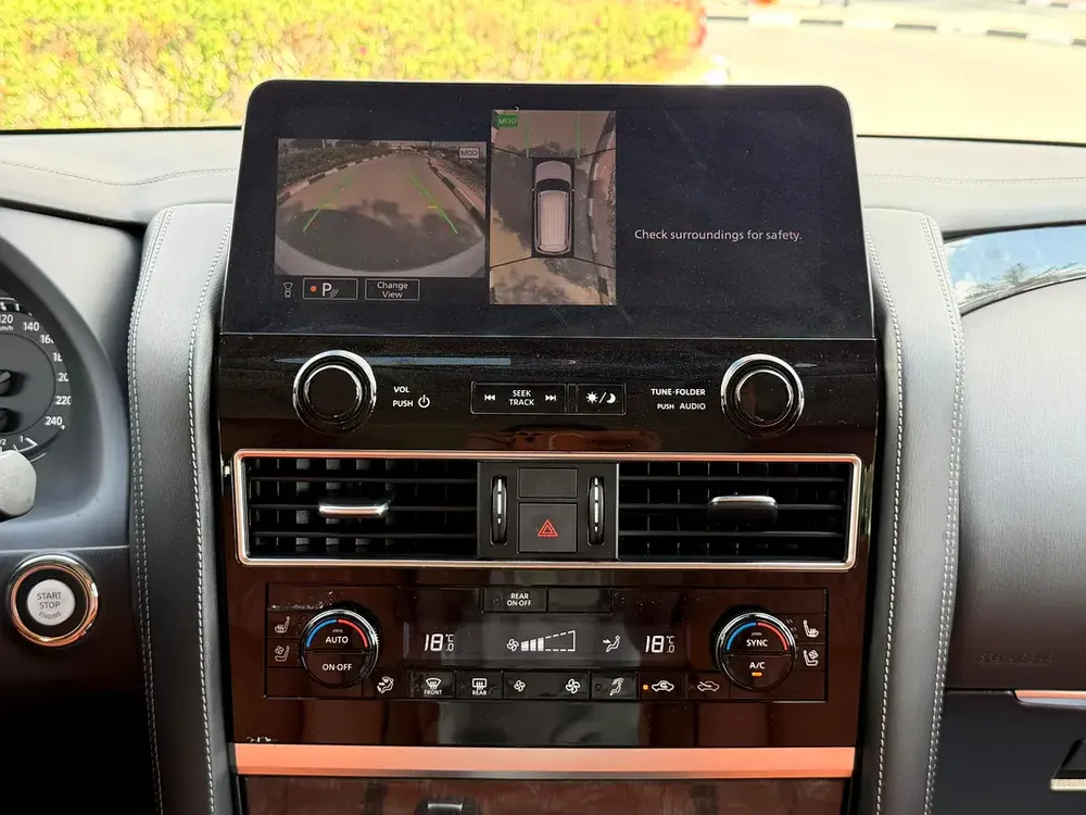 2022 Nissan Patrol SE Platinum City - GCC Specs - Pristine Condition - Image 17