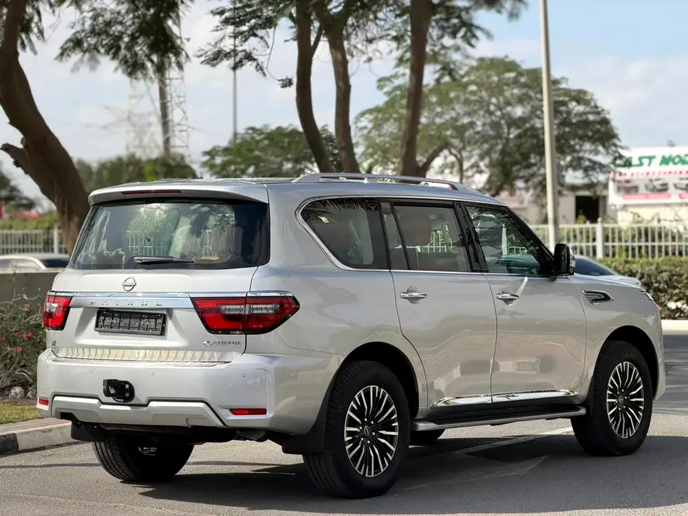 2022 Nissan Patrol SE Platinum City - GCC Specs - Pristine Condition - Image 6