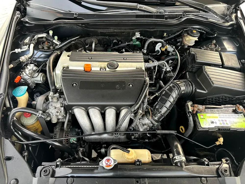 Honda Accord LX 2004 GCC Specs - Image 10