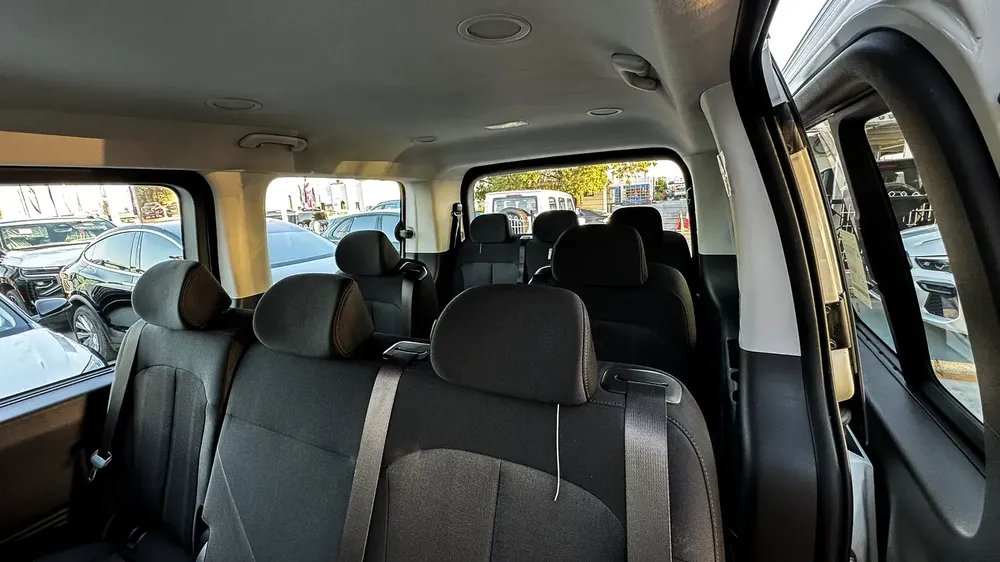 Hyundai Staria Luxury 2025 Brand New 11 Seater Diesel 2.2L Turbo 4 Cylinders GCC - Image 16