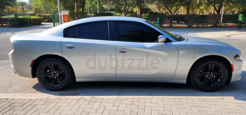 Dodge charger - Image 7