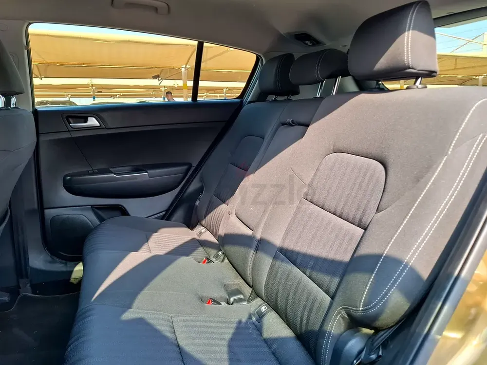 AED 593/month | 2018 Kia Sportage Base | GCC Specs | Ref#410078 - Image 12