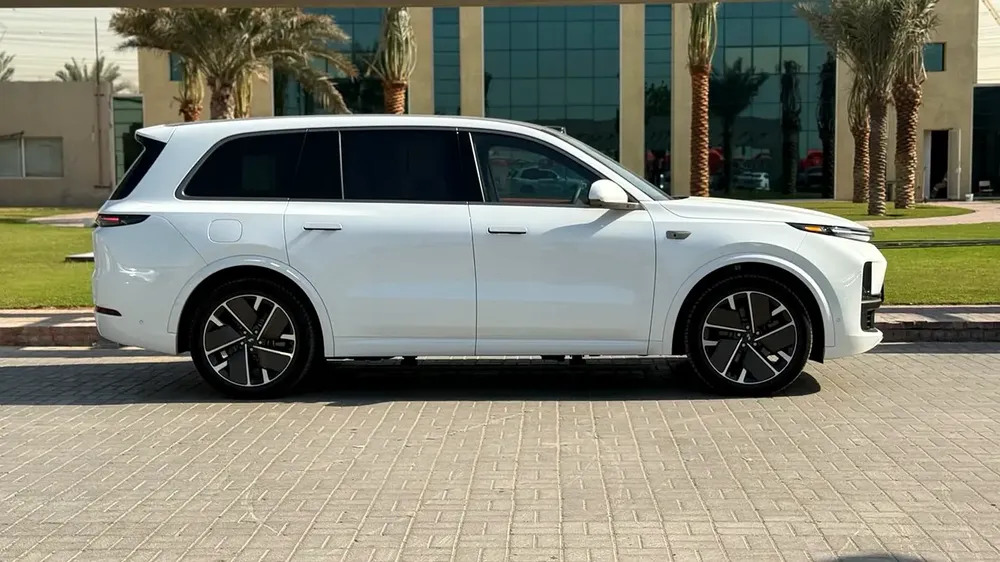 Li L9 Ultra Facelift | Available for test-drive and personal order - Image 8