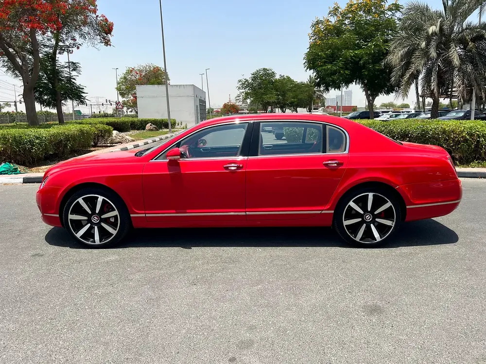 BENTLEY FLYING SPUR - Image 5