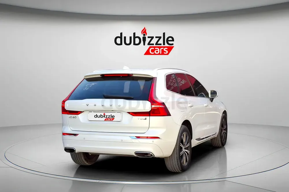 AED 1140/month | 2020 Volvo XC60 T5 Inscription | GCC Specs | Ref#477598 - Image 6