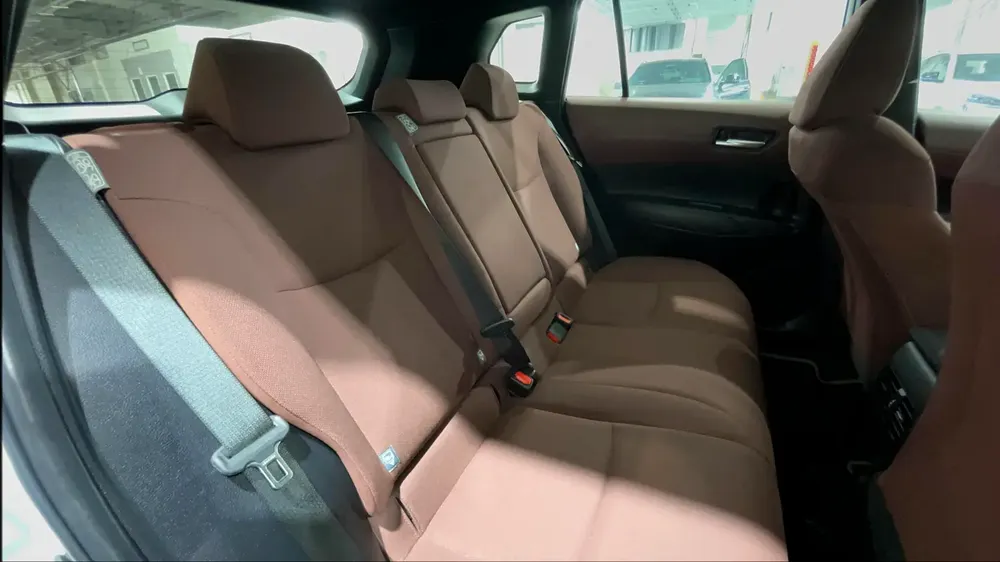 AED 992/m | 0 DP | Free 3 Months Warranty | Service History | 30D Return | TOYOTA COROLLA CROSS 2023 - Image 10