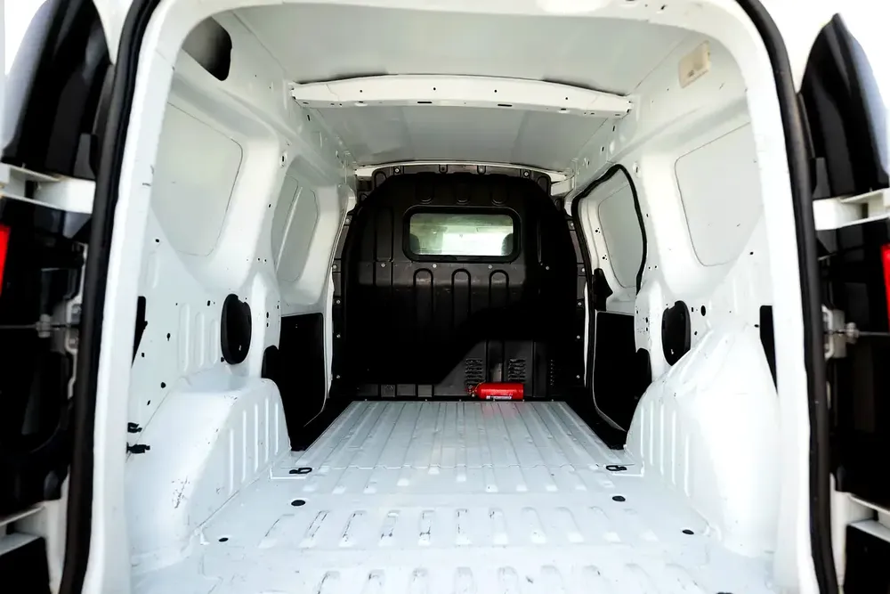 Renault Dokker Delivery Van | GCC Specs | Ref#R32405 - Image 7