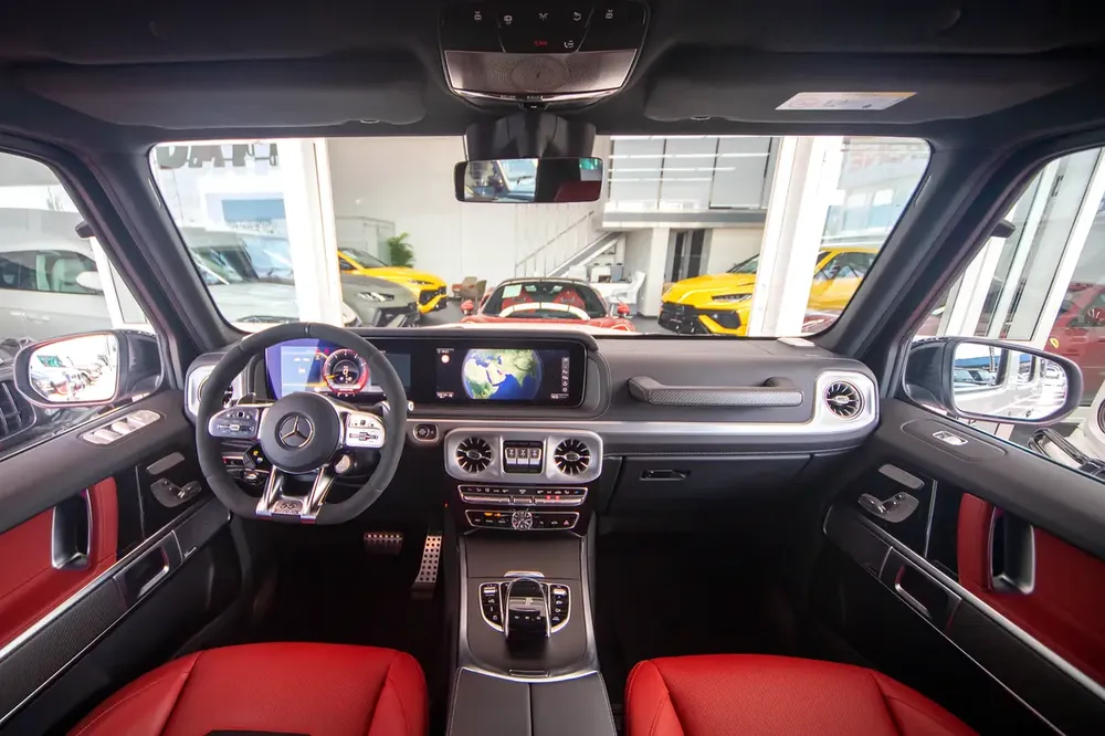MERCEDES BENZ G63 | 2023 | 9,600 km | Under warranty - Image 11