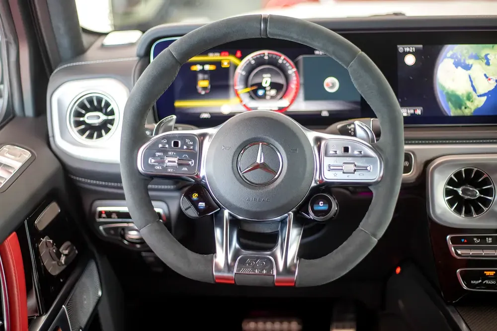 MERCEDES BENZ G63 | 2023 | 9,600 km | Under warranty - Image 12