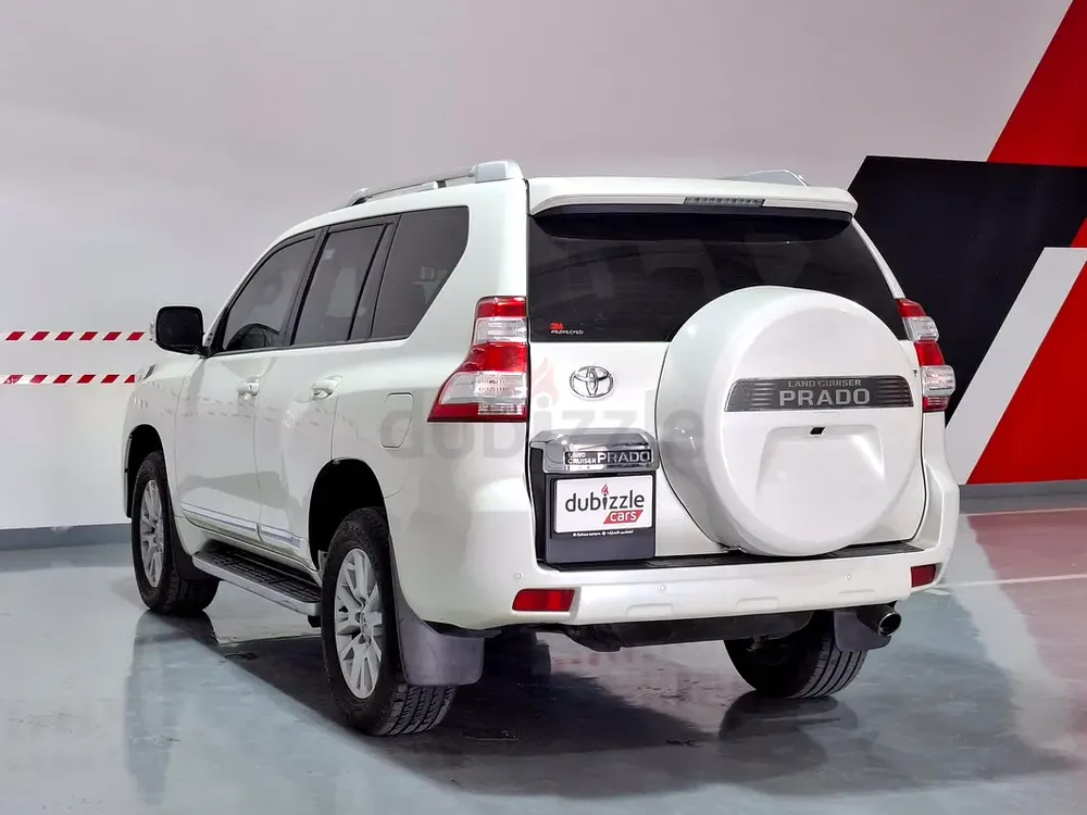 AED 3520/month | 2016 Toyota Prado  | GCC Specs | Ref#466520 - Image 8
