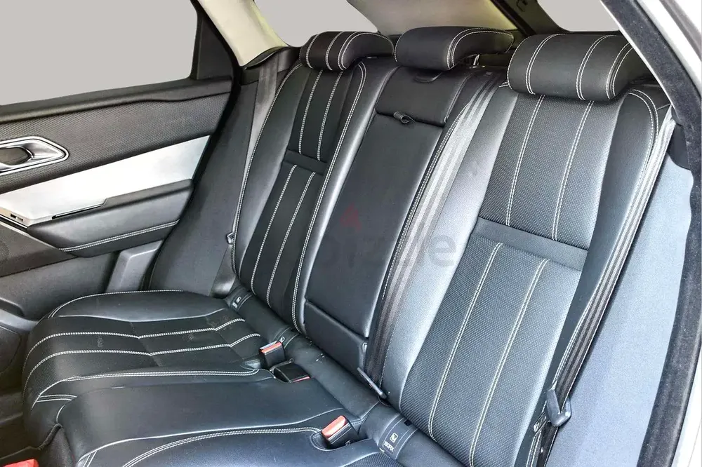 AED 1246/month | 2019 Land Rover Range Rover Velar P250 S | GCC Specs | Ref#389279 - Image 13