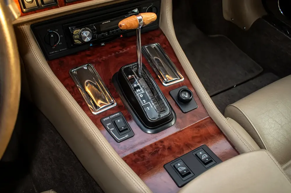 1991-JAGUAR XJS | 71000 KM | EXCELLENT CONDITION | JAPAN IMPORT | CLASSIC CAR - Image 15