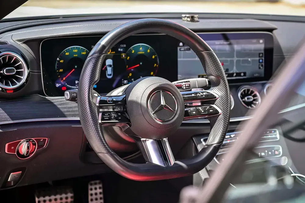 AED 2872/month | 2021 Mercedes-Benz E-Class E 200 | GCC Specs | Ref#449426 - Image 11