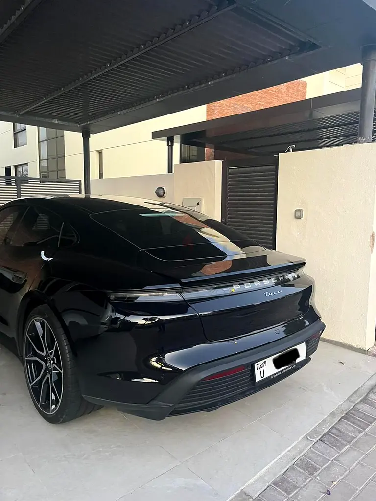 PORSCHE tycan 2023 for urgent SALE - Image 10