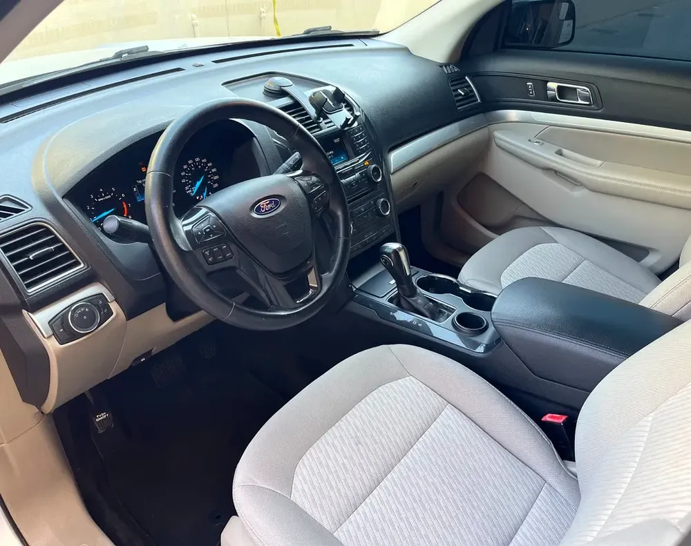Original Paint // GCC Specs // 7 Seater // Single Owned // 2018 Ford Explorer - Image 10