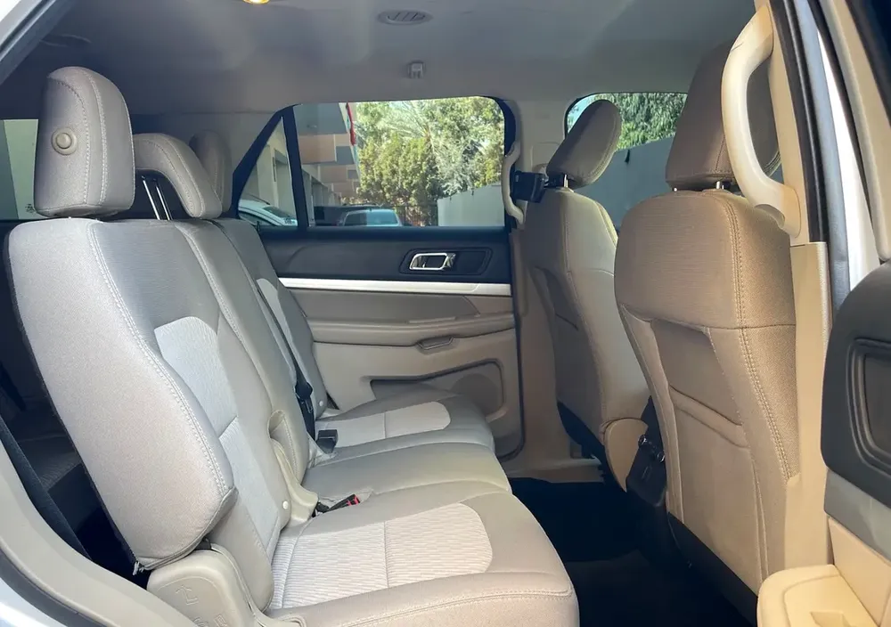 Original Paint // GCC Specs // 7 Seater // Single Owned // 2018 Ford Explorer - Image 18