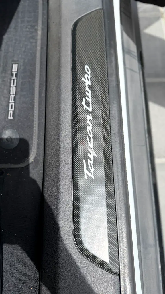 Porsche Taycan Turbo 2021 | GCC Specs | Warranty | Full Servide - Image 14