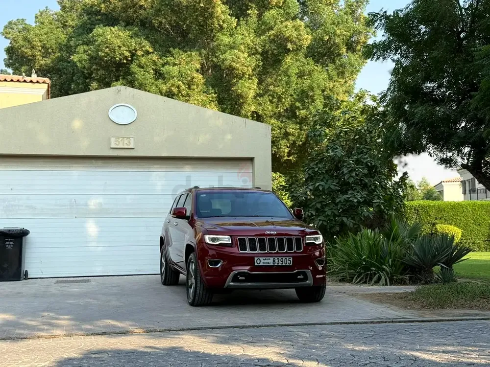 Jeep Grand Cherokee Overland in Brand New condition Available for Immediate Sale - Image 8