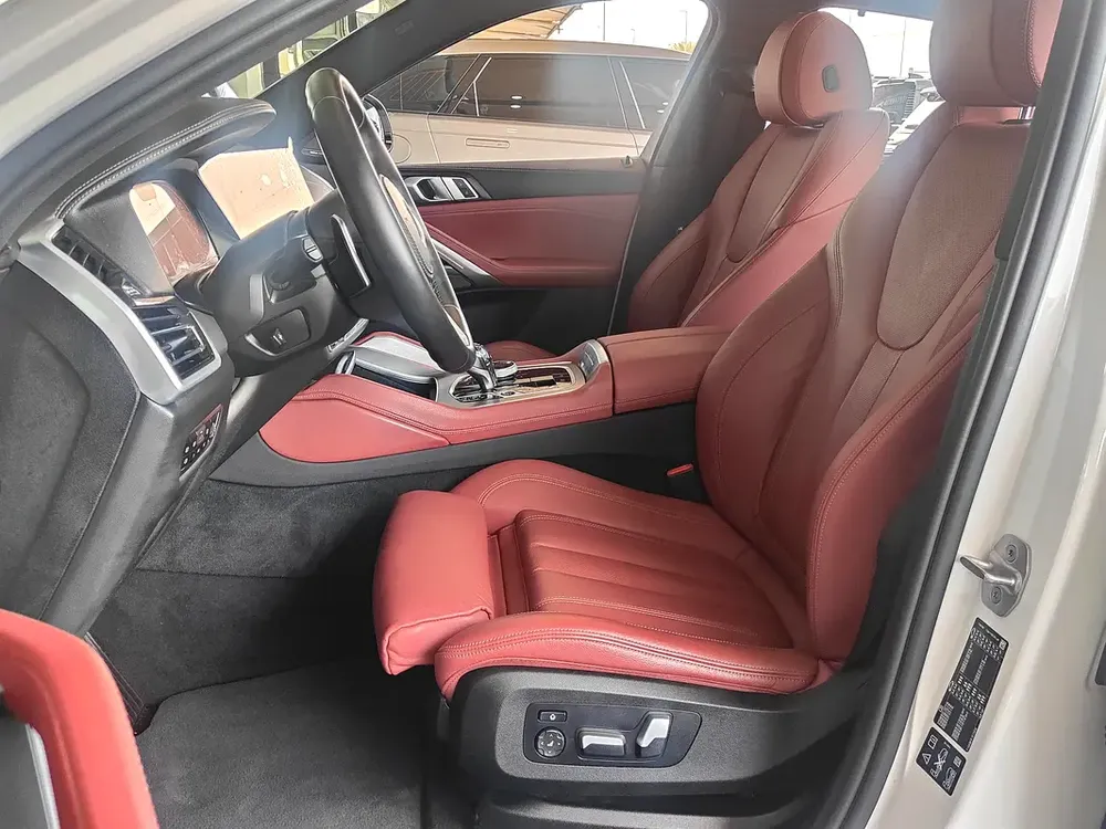 AED 1,990 P.M | 2021 BMW X6 xDrive40i XLine | Under Warranty | GCC | - Image 13
