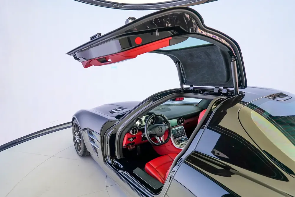 SLS AMG | BANG OLUFSEN AUDIO | WARRANTY AVAILABLE - Image 14