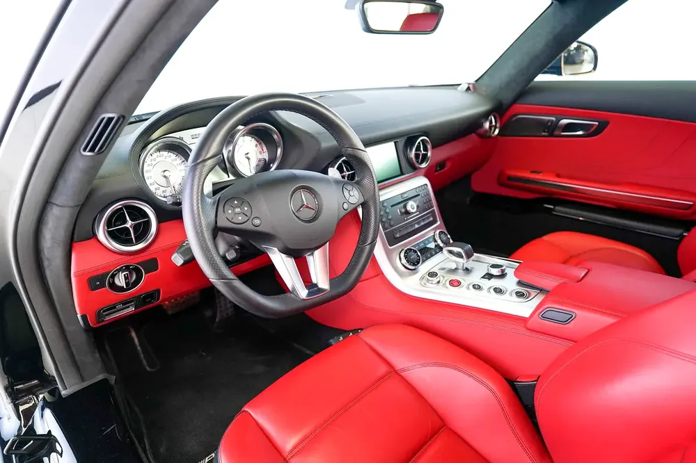 SLS AMG | BANG OLUFSEN AUDIO | WARRANTY AVAILABLE - Image 7