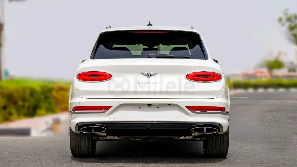 BENTLEY BENTAYGA | IN-HOUSE FINANCING AVAILABLE | DRIVE TODAY PAY LATER! - Image 7