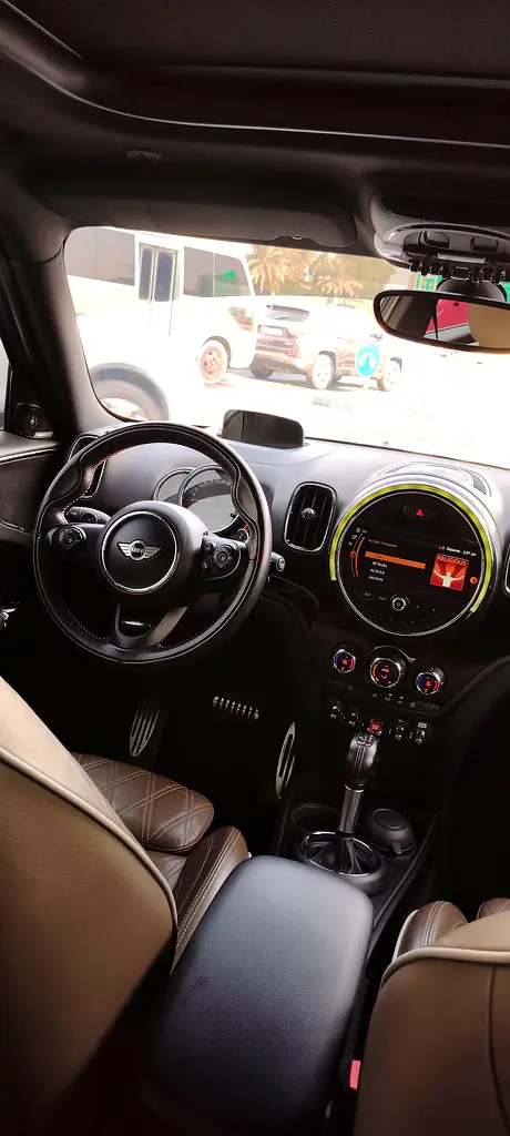 Mini Cooper 2018 in perfect condition - Image 7