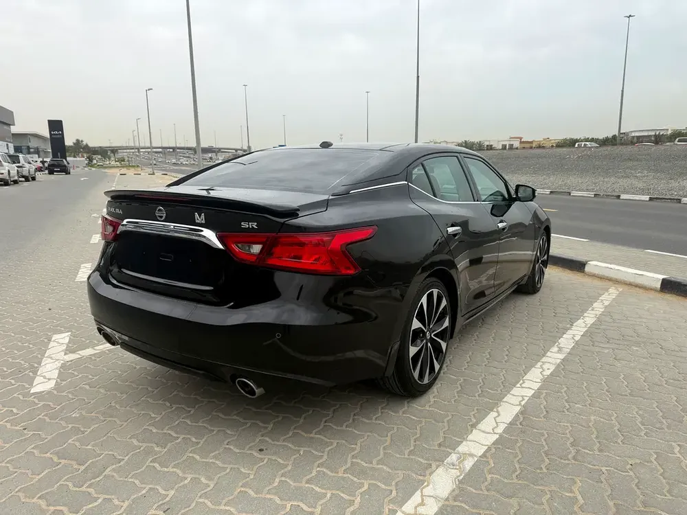 Nissan Maxima SR 2018, GCC Specs - Excellent Condition! - Image 6